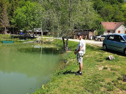 Plan D'eau Du Moulin, Site de Pêche à Glay