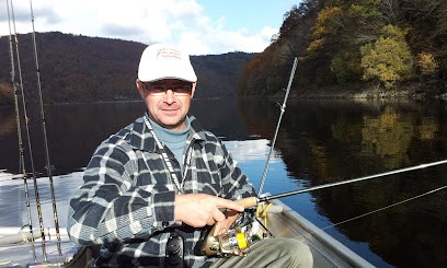 Chauvet Francis Moniteur Guide de Pêche, Club de Pêche à Saignes