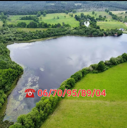 Etang De La Basse Roussière, Site De Pêche à Mézières-sur-Couesnon
