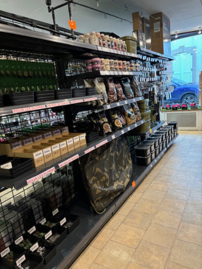 Le Domaine Du Pecheur, Magasin De Pêche à Cloyes-les-Trois-Rivières